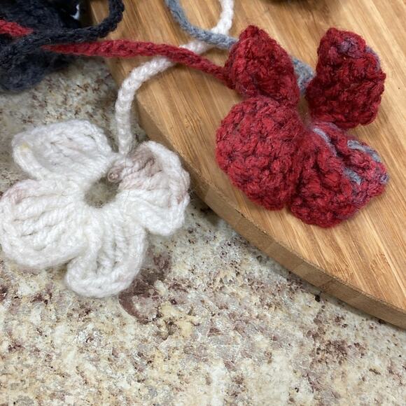 Hand knitted multi color floral appliqué scarf - Picture 4 of 5